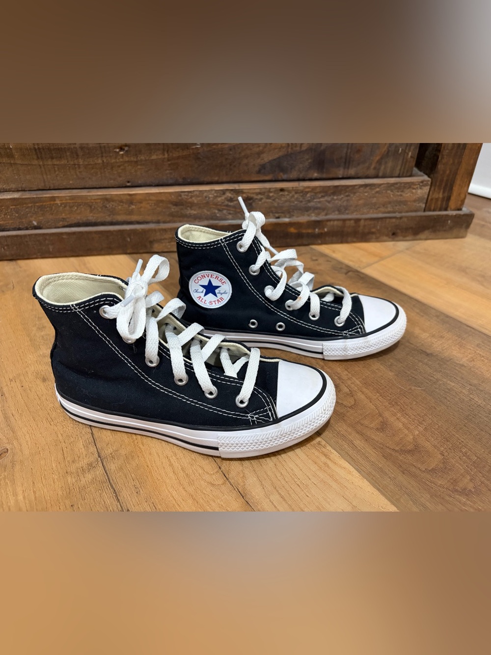 Kids black Converse Hi-Tops-Size 1